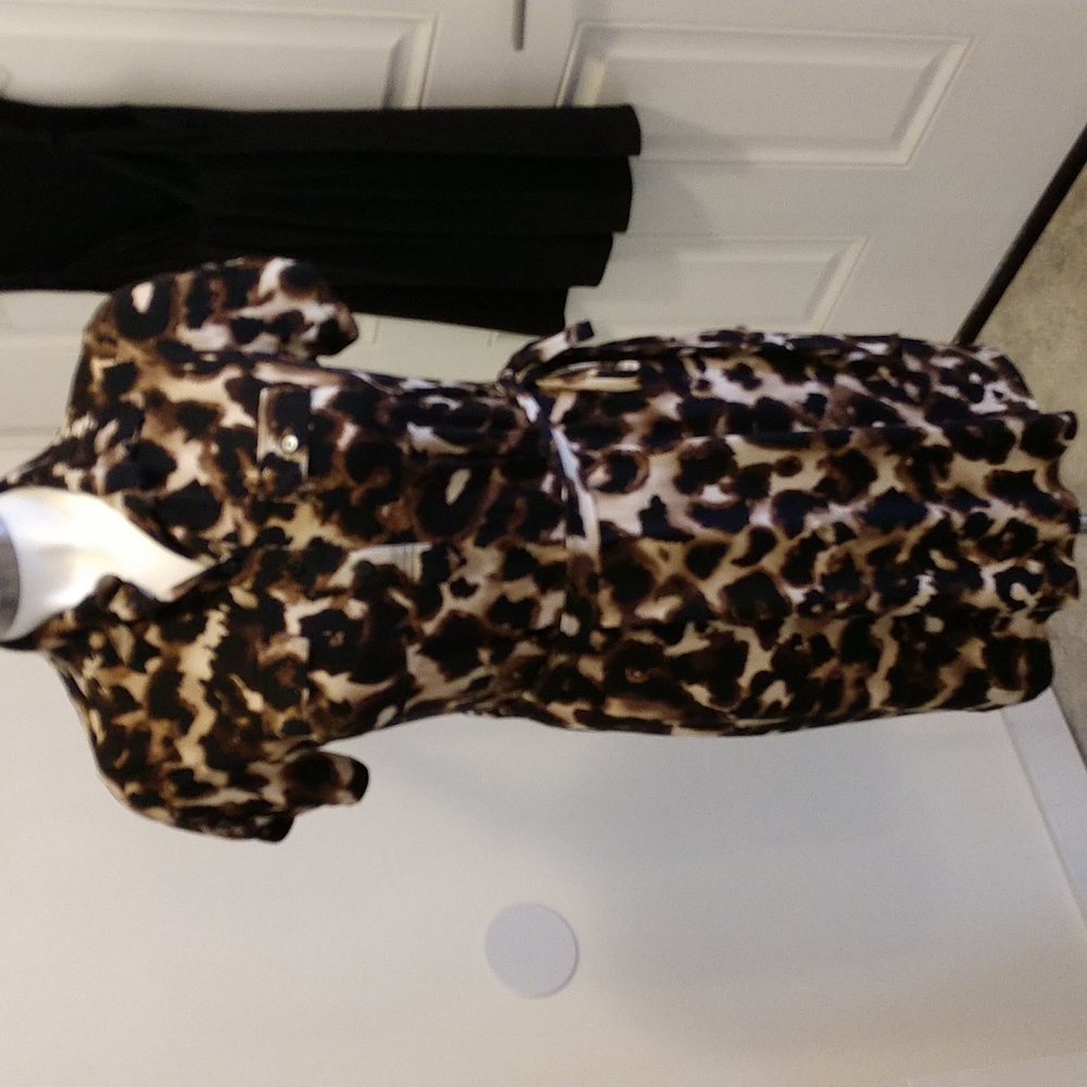 Enfocus studio Animal print shirt dress,short sleeve with pockets on bodice